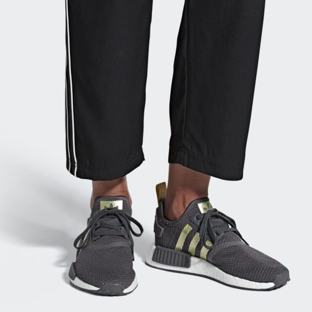 adidas NMD R1 gray and gold metallic size 7